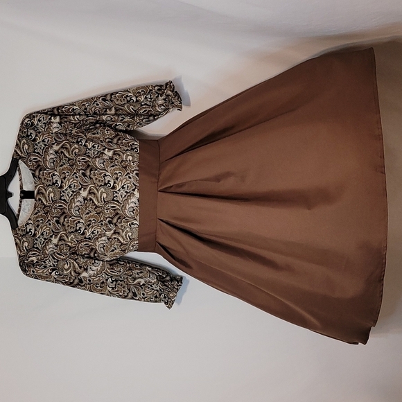 SHEIN Short Sleeve Pleated A line silhouette Dress - Picture 1 of 7